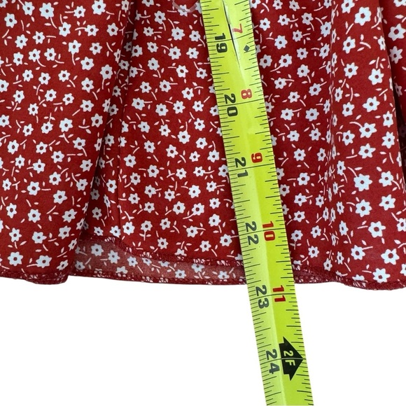 SHEIN Red Floral Skirt Tired Mini Lightweight Fairy Size M - Picture 5 of 7